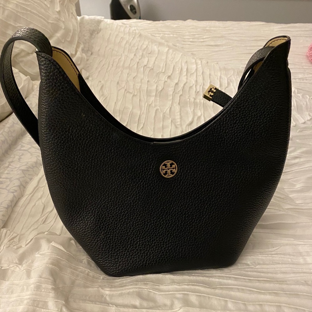Tory Burch ‘like new’ Perry small hobo bag